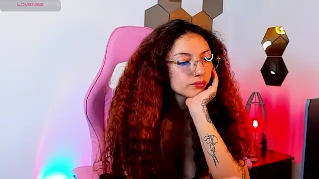 nicollsan33's Live XXX Chat