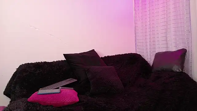 valerymendoza_1126's Live XXX Chat