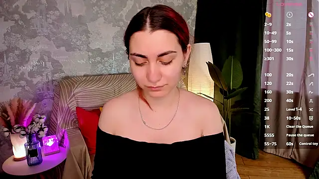 hannacheekss_: απευθείας συνομιλία ΧΧΧ