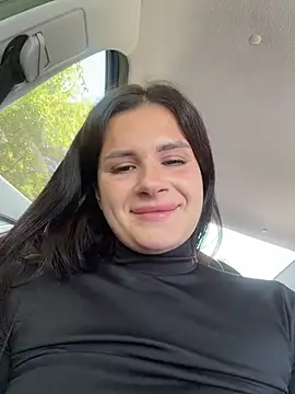 MiraReach – Live XXX-chat