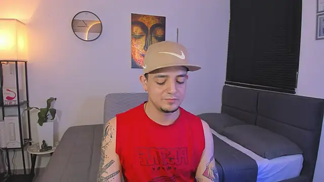 Chatroom XXX en direct de alejandro_calderon1