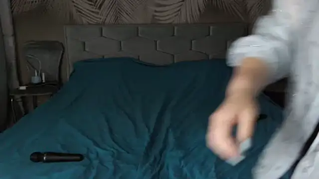 uliastar élő XXX-chatje