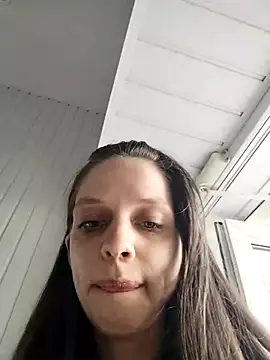 Korolevaaa11 Adlı Modelin Canlı XXX Sohbeti
