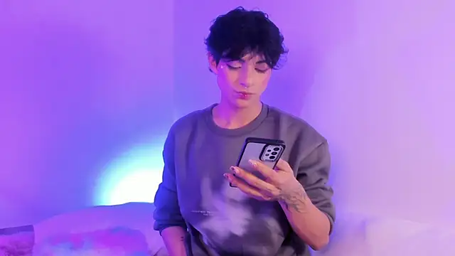 Chat +18 de Aleaurarashii ao vivo