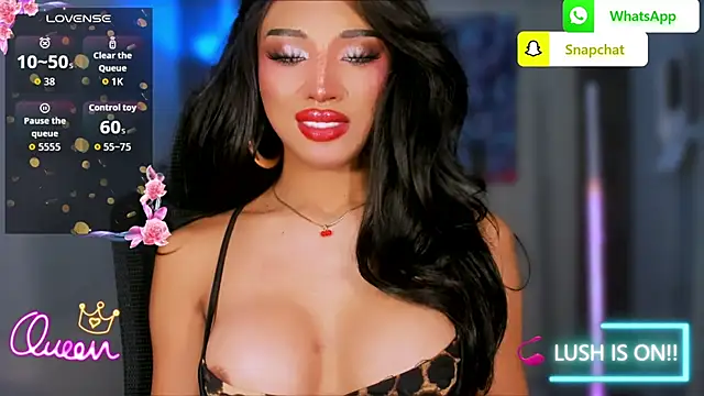 UrDominantBella's Live XXX Chat