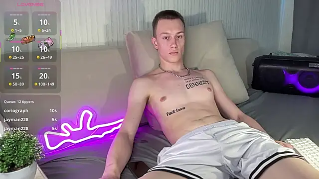 Travis_Gracile – Live XXX-chat