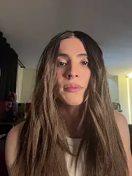 Lottus_fire Adlı Modelin Canlı XXX Sohbeti