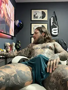 ThomasHells Chat XXX in diretta