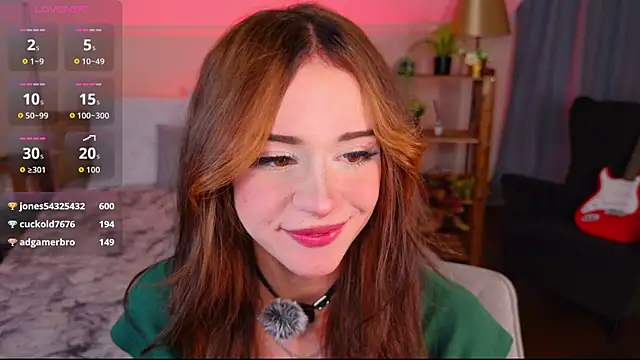 Онлайн чат XXX Adetta