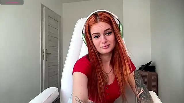 Chat +18 de NatureWingless ao vivo