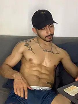 NicolasChest_xxx Obrolan Langsung XXX