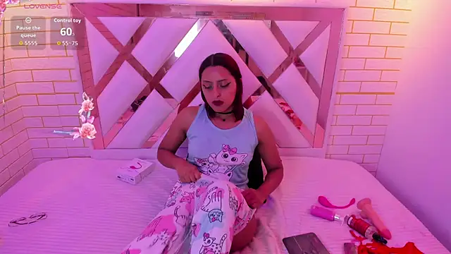 Chat +18 de Brunette_Skinny5 ao vivo