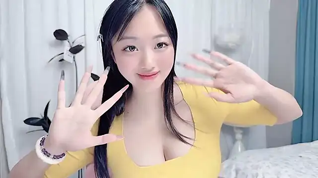 Winnie666999 Chat XXX in diretta