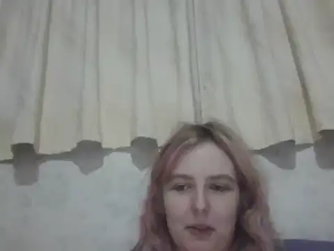 Valenciaishorny 网络视讯表演
