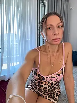 Živý XXX chat Mira_Luna