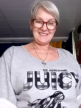 irinamaux Chat XXX in diretta
