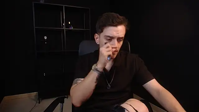 FelixStarkk: απευθείας συνομιλία ΧΧΧ