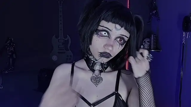 Chat XXX en directo de yue__eclipsa