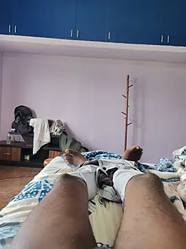 Paramkeerthi – Naživo XXX chat