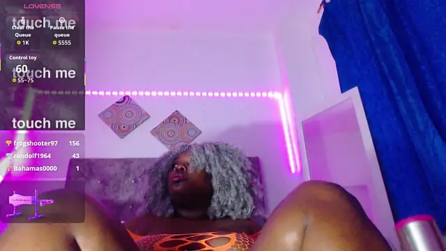Chat XXX en directo de ebony_NeighborMoans