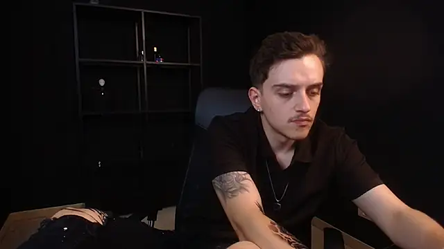 Chat XXX ao vivo de FelixStarkk