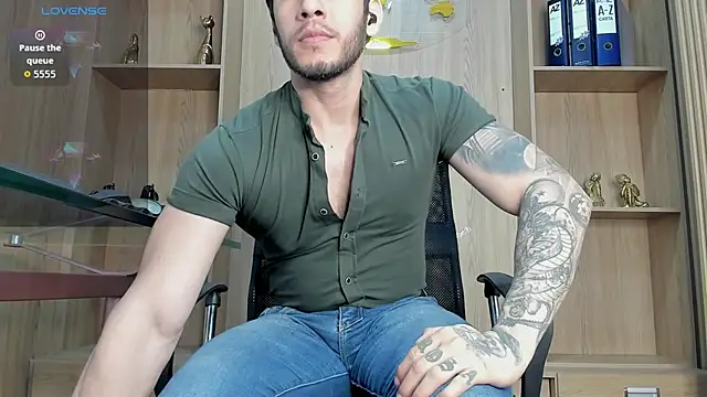 Czat XXX na żywo – George_Diesell