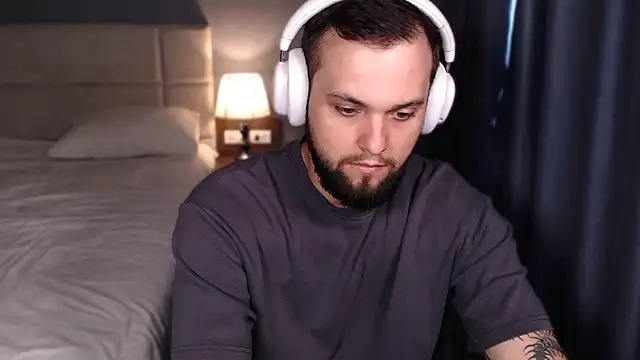 ChillyXO's Live XXX Chat