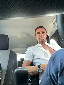 Pierluigi78's Live XXX Chat