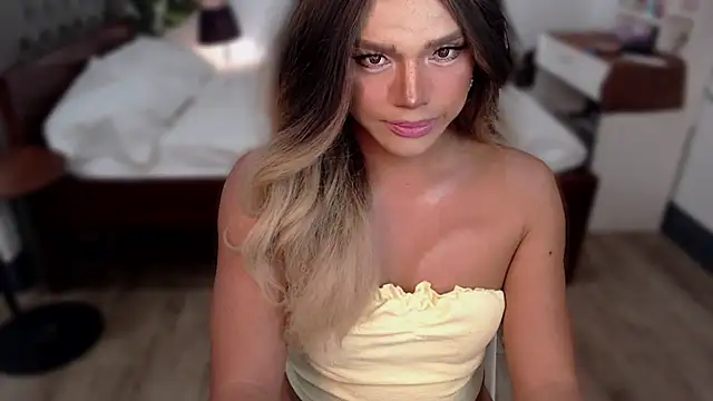 Chat +18 de liaa_lurrecams ao vivo