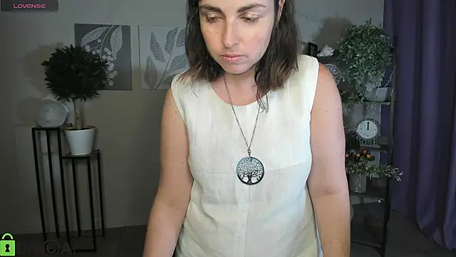 MartaEdams Chat XXX live