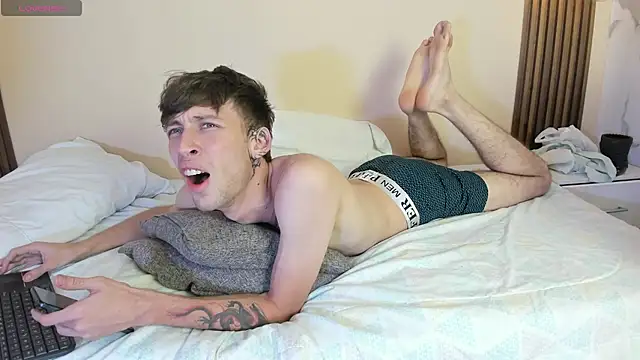 Max_saenz – Naživo XXX chat
