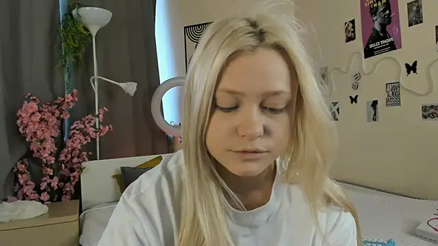 MidnightPoise Chat XXX live