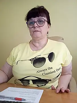 BrandiOhNight – Naživo XXX chat