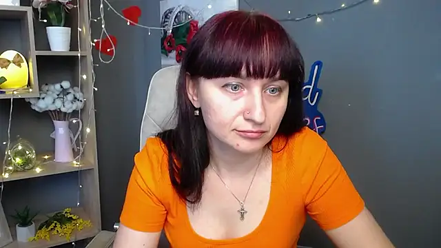 NinaFlawlees' Live XXX Chat