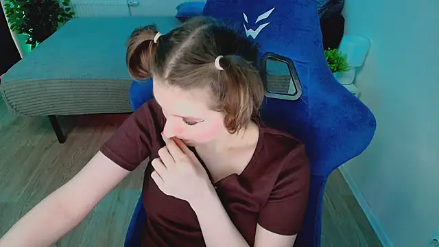 CranberryHot Chat XXX live