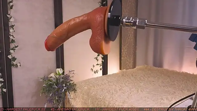 Živý XXX chat Tiny_Emmy