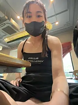 Tina_995 即時 XXX 聊天