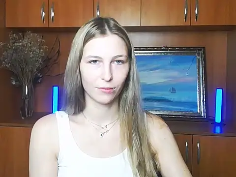 StrangerGi's Live XXX Chat