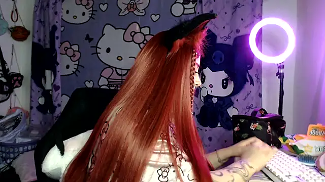 lussyevans24 Live XXX-Chat