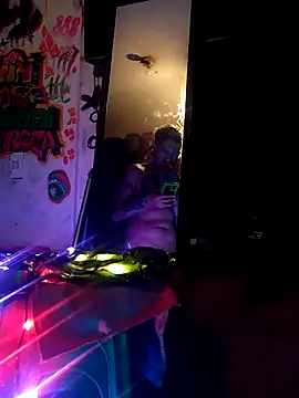 destroassbig2 Webcam-Show
