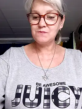 irinamaux Chat XXX in diretta
