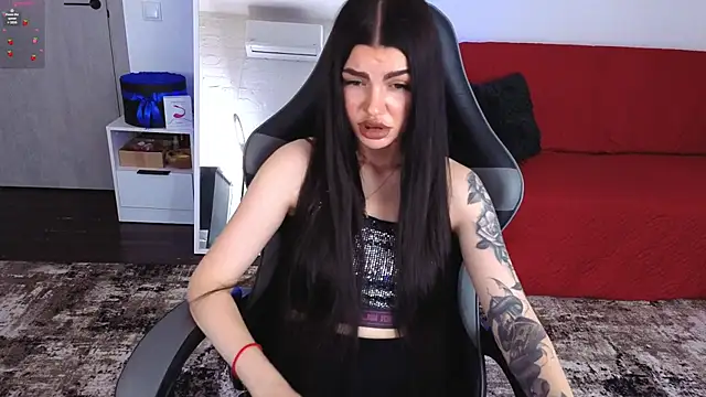 AnacondaOnn's Live XXX Chat