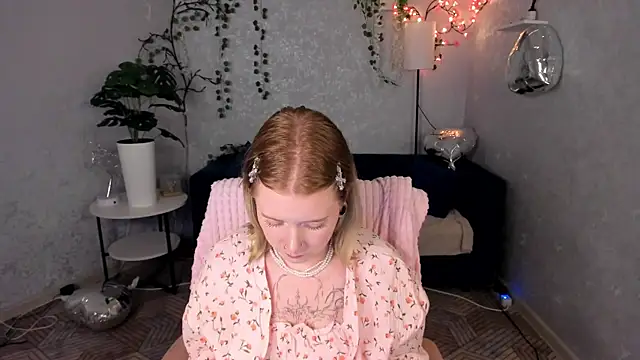 Elira_Vane 라이브 XXX 채팅
