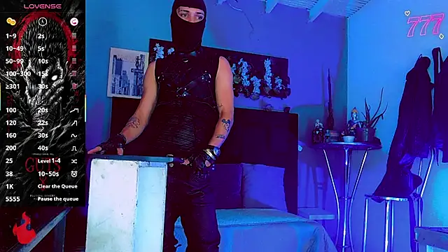 HannibalLester 即時 XXX 聊天
