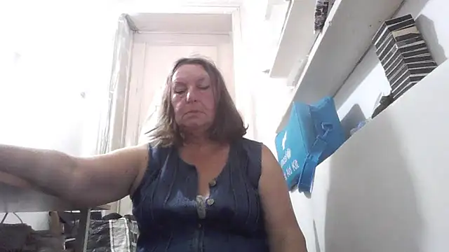 Chat +18 de AnnaLive570 ao vivo