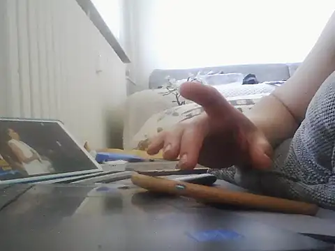 Chat XXX en directo de lickthehottie