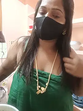Keerthimma Adlı Modelin Canlı XXX Sohbeti