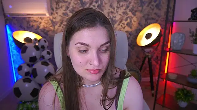 EmmyCharmm live XXX chat
