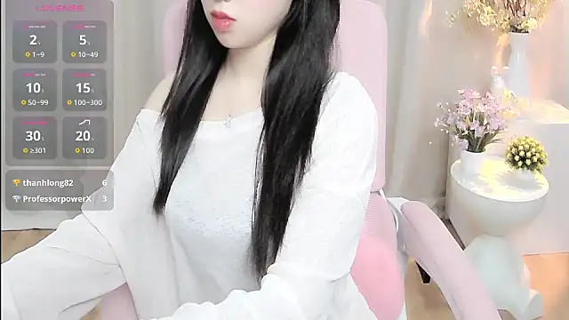 shynana 即時 XXX 聊天