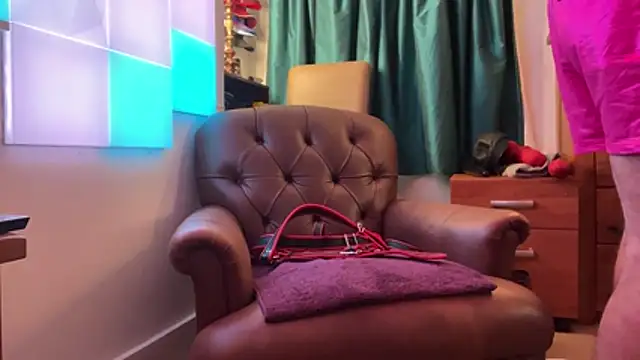 Leatherbtm Live XXX-Chat